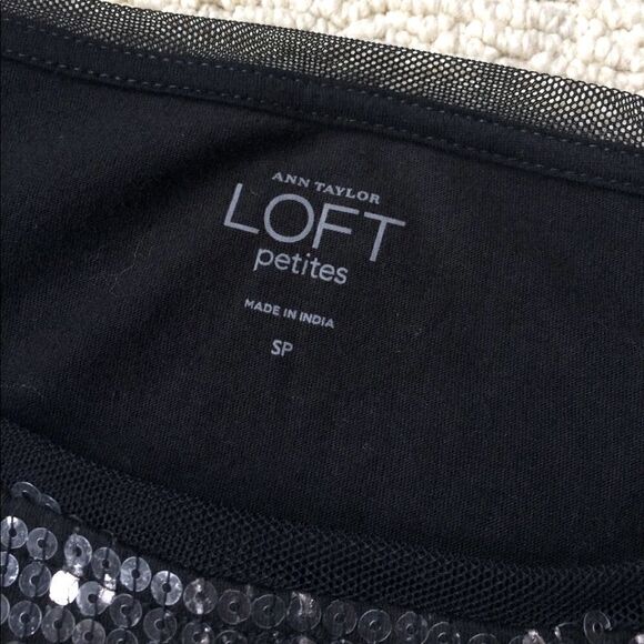 Ann Taylor Loft brushed silver sequin black sleeveless top - Picture 4 of 5